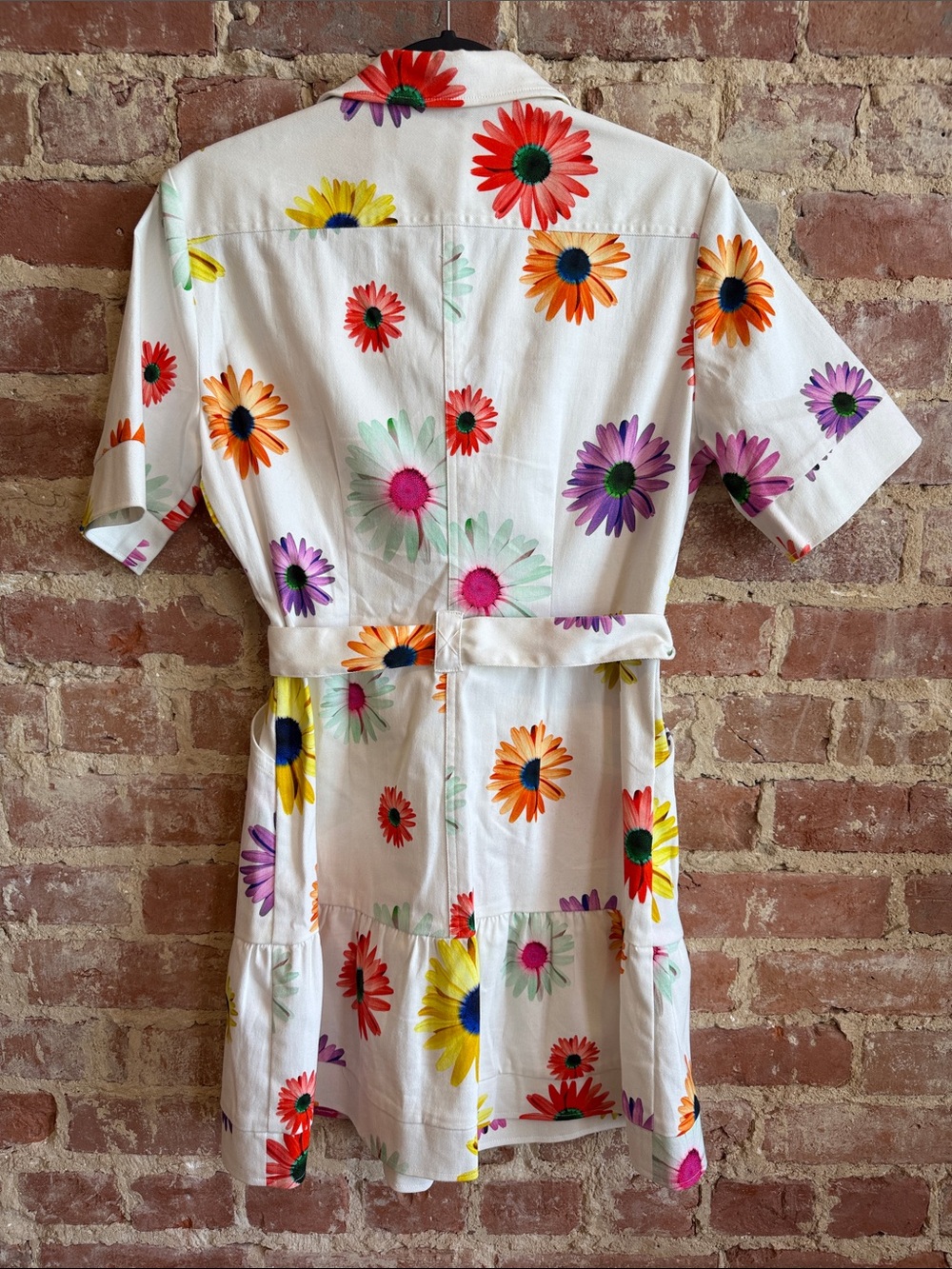 Desigual White Shirt with Bright Yellow and Blue Floral Accent - Picture 4 of 9